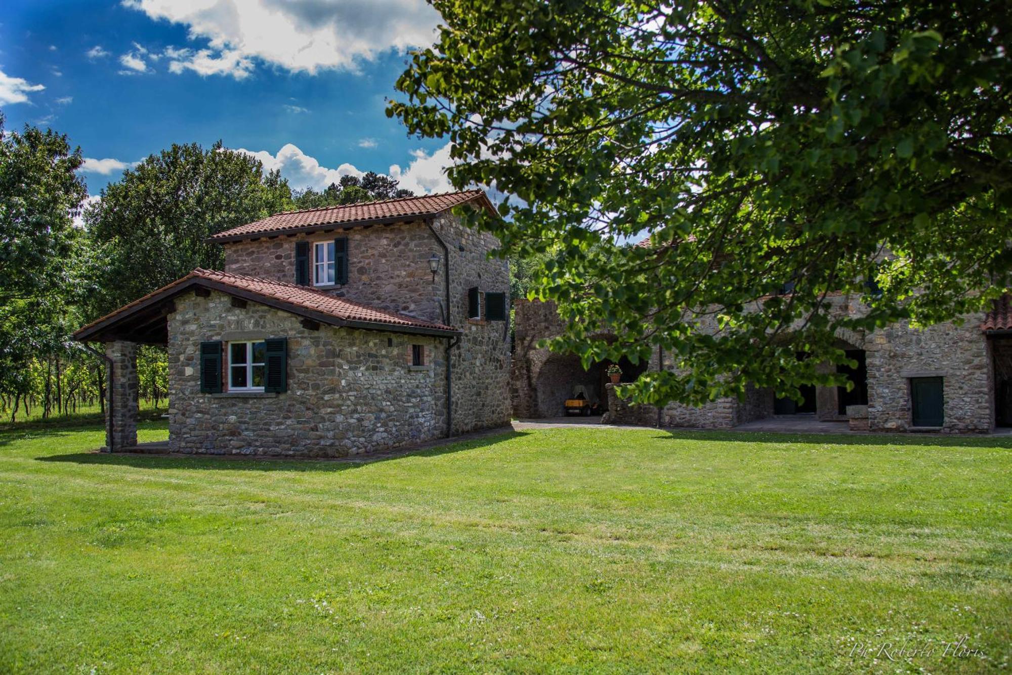 Coriana Apartments & Villas Mulazzo Extérieur photo